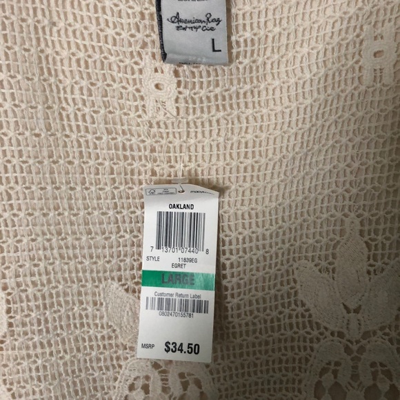 American Rag pretty ❤️ Strap Blouse - Picture 5 of 5